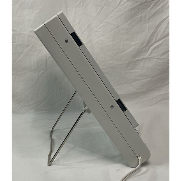 Vintage Sharper Image Magnifying Mirror Lighted Bifold Portable Makeup Tool Work - Picture 10 of 13